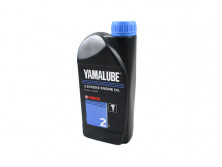 Масло 2Т Yamalube полусинтетика для лодочных моторов (1литр) Singapor 90790-BS21400