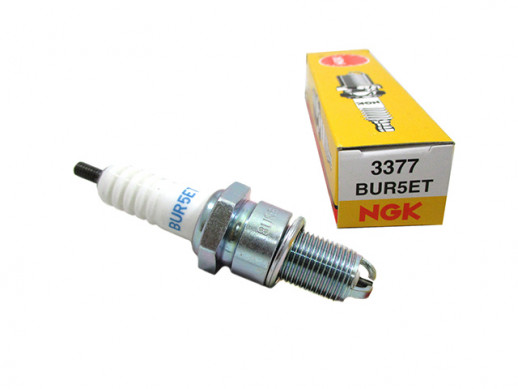 Свеча зажигания BUR5ET NGK (Япония) 3377  