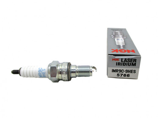 Свеча зажигания IMR9C-9HES NGK Япония 5766  