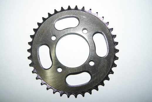 Звезда ведомая 428*38 зубьев CG/CB/FORESTER-125/250 4х63 D58 TMMP  