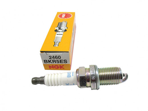 Свеча зажигания BKR5ES NGK (Япония) 2460  